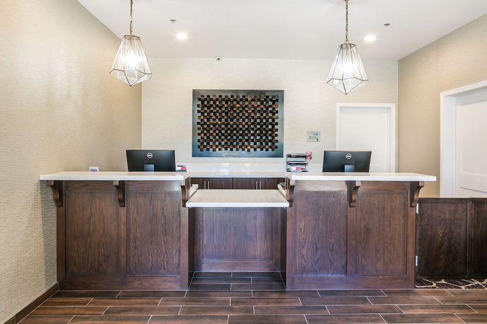 Imagen de los interiores del Hotel Siri Downtown - Paso Robles. Foto 20