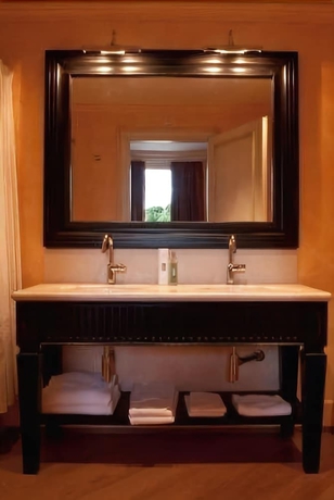 Imagen de la habitación del Hotel Siri. Foto 17