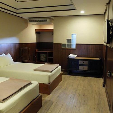 Imagen de la habitación del Hotel Siri, Lampang Ciudad. Foto 2
