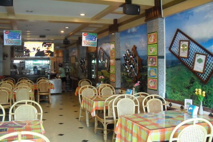 Imagen del bar/restaurante del Hotel Siri, Nakhon Ratchasima. Foto 4