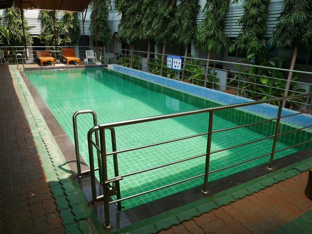 Imagen de los exteriores del Hotel Siri Place. Foto 12