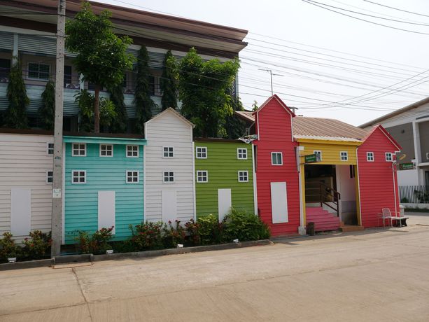 Imagen de la piscina del Hotel Siri Place. Foto 20