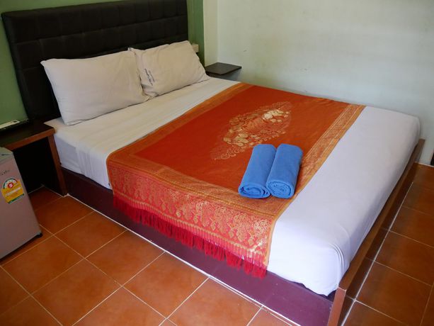 Imagen de la habitación del Hotel Siri Place. Foto 10