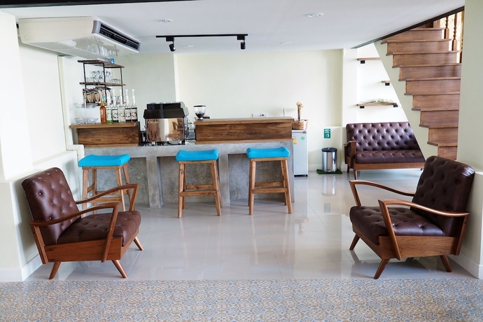 Imagen de los interiores del Hotel Siri Poshtel Bangkok. Foto 13