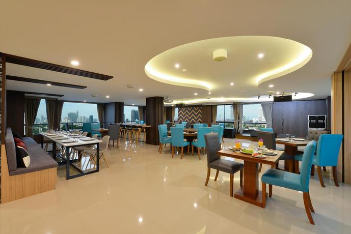 Imagen del bar/restaurante del Hotel Siri Ratchada Bangkok. Foto 3