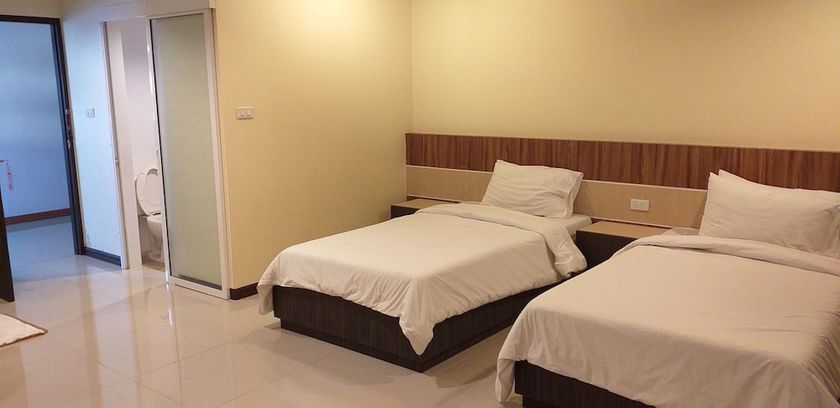 Imagen de la habitación del Hotel Sirichai - Chaiyaphum. Foto 3