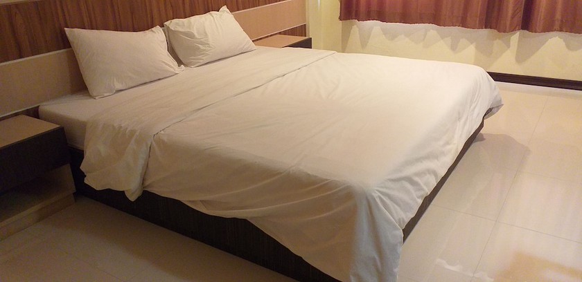 Imagen de la habitación del Hotel Sirichai - Chaiyaphum. Foto 5