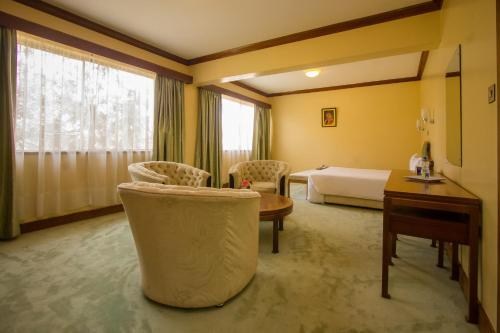 Imagen de la habitación del Hotel Sirikwa. Foto 8