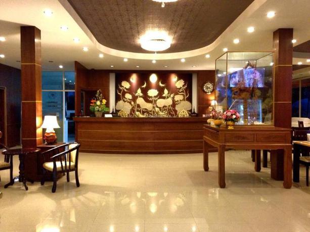 Imagen de los interiores del Hotel Sirimathani Hotel. Foto 5