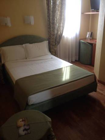 Imagen de la habitación del Hotel Sirio, Dormelleto. Foto 3