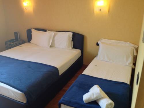 Imagen de la habitación del Hotel Sirio, Dormelleto. Foto 11