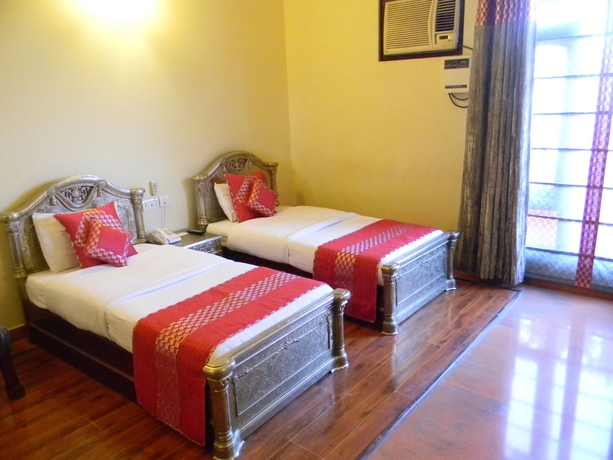 Imagen de la habitación del Hotel Siris 18, Agra. Foto 4