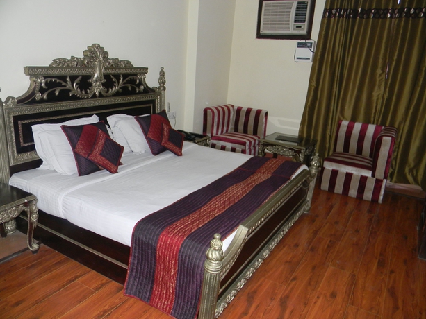Imagen de la habitación del Hotel Siris 18, Agra. Foto 13