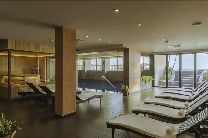 Imagen de la piscina del Hotel Sirius Beach Hotel and SPA. Foto 17