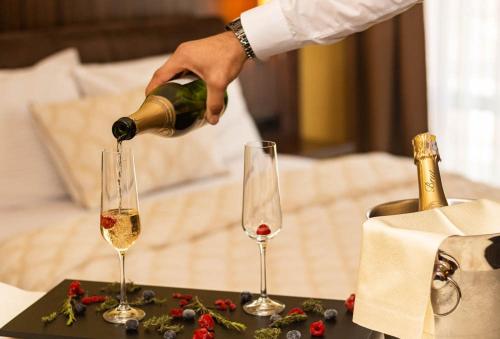 Imagen de la habitación del Hotel Sirius, Pristina. Foto 6