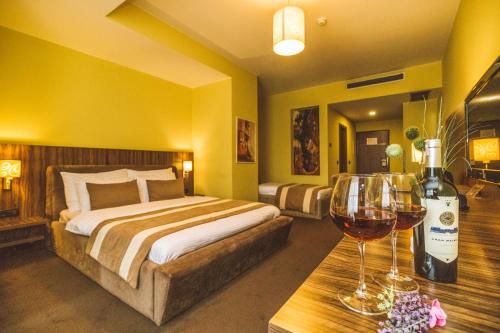 Imagen de la habitación del Hotel Sirius, Pristina. Foto 7