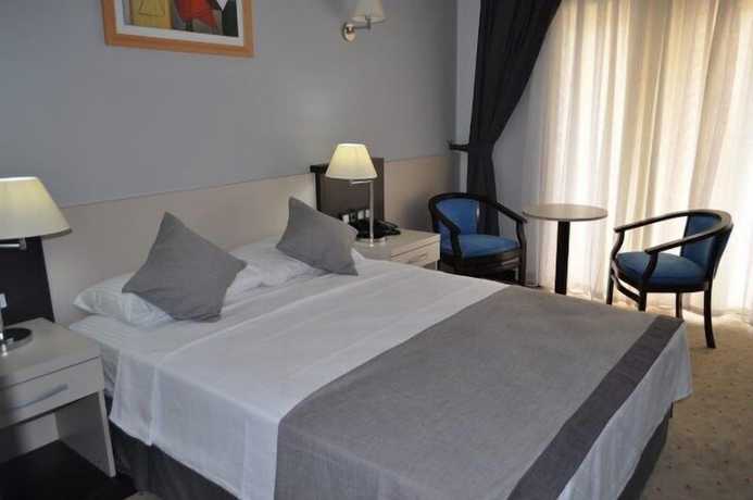 Imagen de la habitación del Hotel Sirius, TEKIROVA. Foto 2