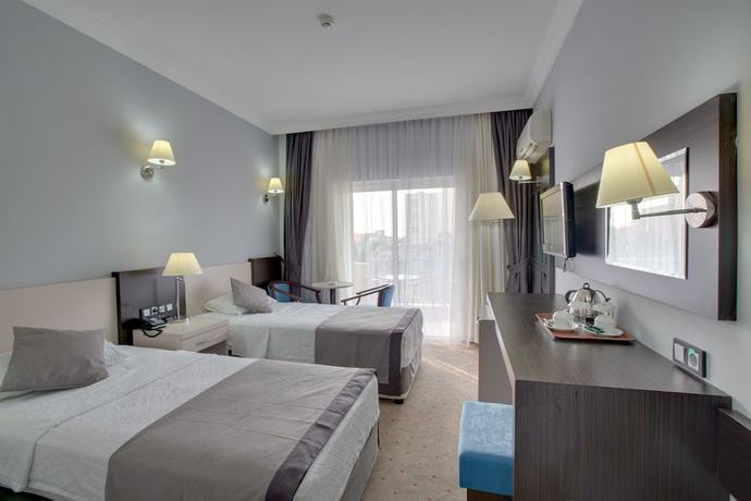 Imagen de la habitación del Hotel Sirius, TEKIROVA. Foto 15