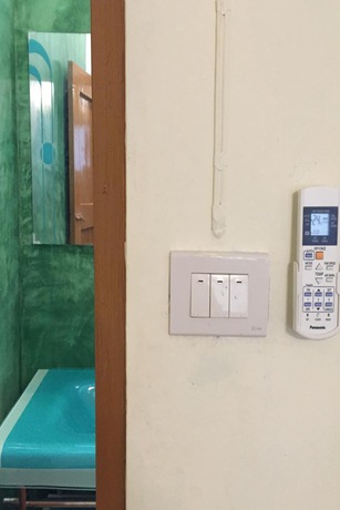 Imagen de los exteriores del Hotel Siriwan Guesthouse. Foto 11