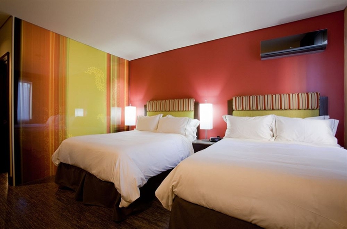 Imagen general del Hotel Sirtaj - Beverly Hills. Foto 2