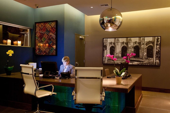 Imagen de los interiores del Hotel Sirtaj - Beverly Hills. Foto 15