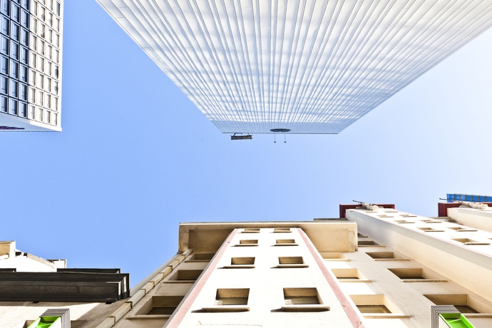 Imagen de los exteriores del Hotel Siru. Foto 13