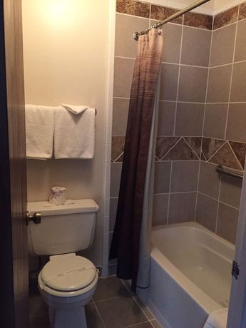 Imagen de la habitación del Hotel Sis Q Inn. Foto 2