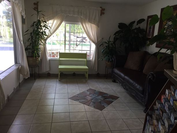 Imagen de la habitación del Hotel Sis Q Inn. Foto 7