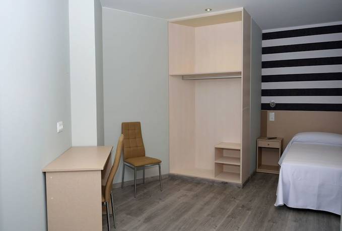 Imagen de la habitación del Hotel Siskets and Restaurante. Foto 5