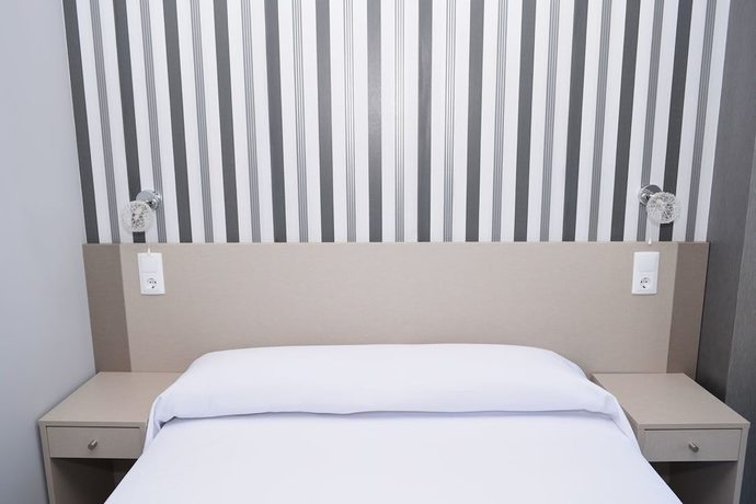 Imagen de la habitación del Hotel Siskets and Restaurante. Foto 14