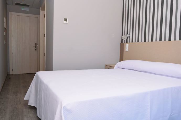 Imagen de la habitación del Hotel Siskets and Restaurante. Foto 18