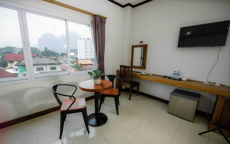 Imagen general del Hotel Sisombat Plaza. Foto 8