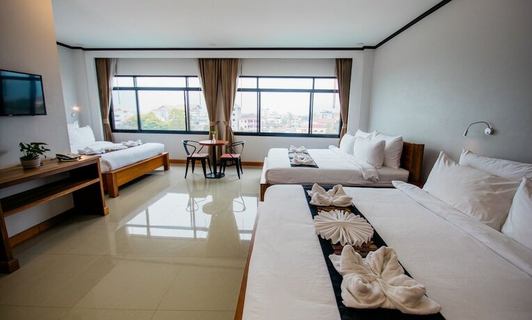 Imagen de la habitación del Hotel Sisombat Plaza. Foto 12