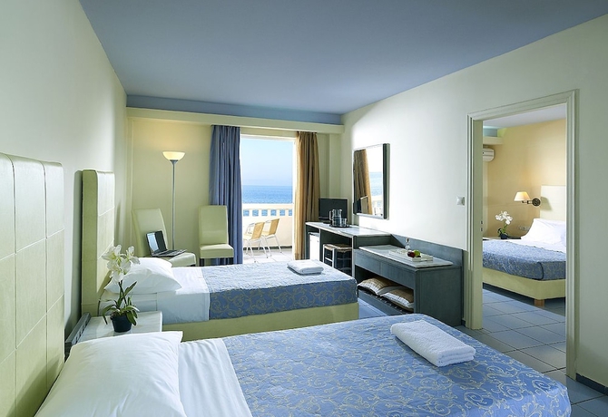 Imagen de la habitación del Hotel Sissi Bay Resort. Foto 11