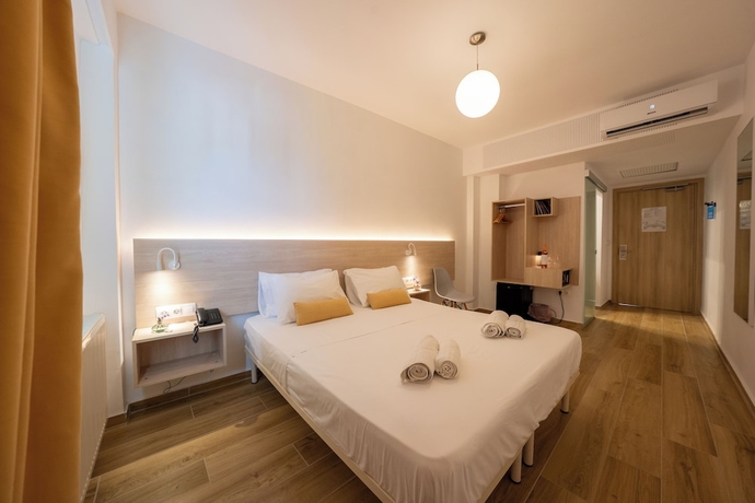 Imagen de la habitación del Hotel Sissy. Foto 10