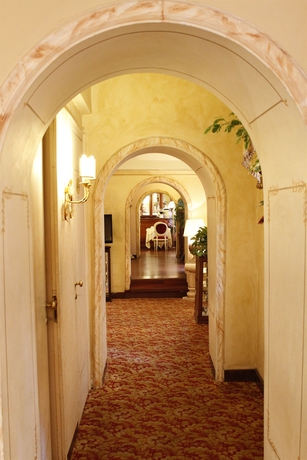 Imagen de los interiores del Hotel Sistina. Foto 8