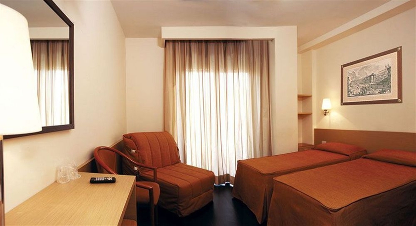 Imagen de la habitación del Hotel Sisto V. Foto 3