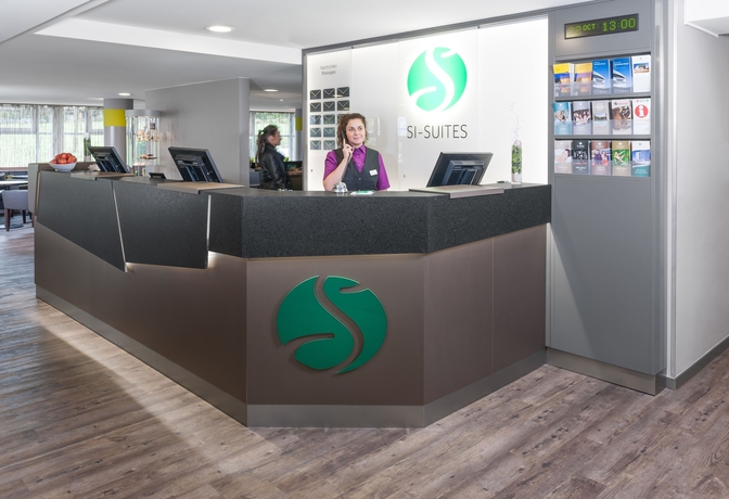 Imagen de los interiores del Hotel Si-suites. Foto 19