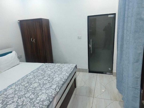 Imagen de la habitación del Hotel Sita Palace. Foto 8