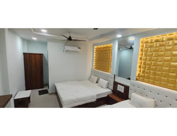 Imagen de la habitación del Hotel Sita Shree. Foto 12