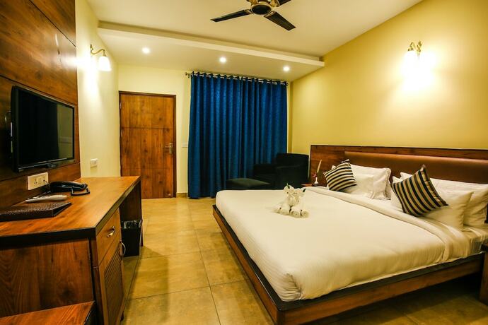 Imagen de la habitación del Hotel Sitabani Jungle and Spa Resort. Foto 19