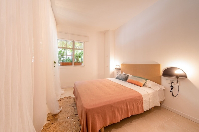 Imagen de la habitación del Hotel Sitges Beach Hostal. Foto 3