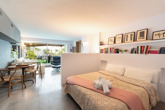 Imagen de la habitación del Hotel Sitges Beach Hostal. Foto 14