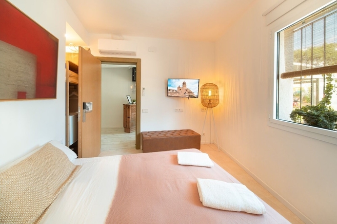 Imagen de la habitación del Hotel Sitges Beach Hostal. Foto 15