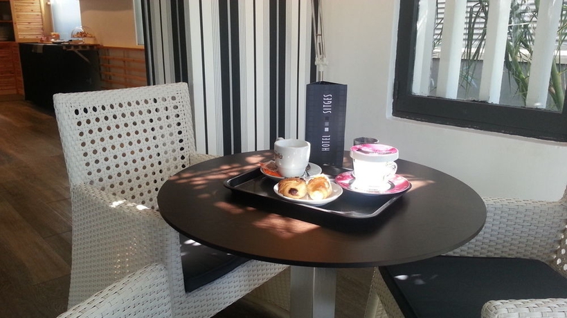 Imagen del bar/restaurante del Hotel Sitges, Sitges. Foto 3