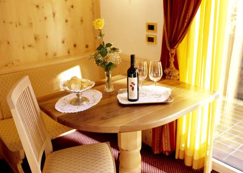 Imagen de la habitación del Hotel Sittnerhof, Merano. Foto 6