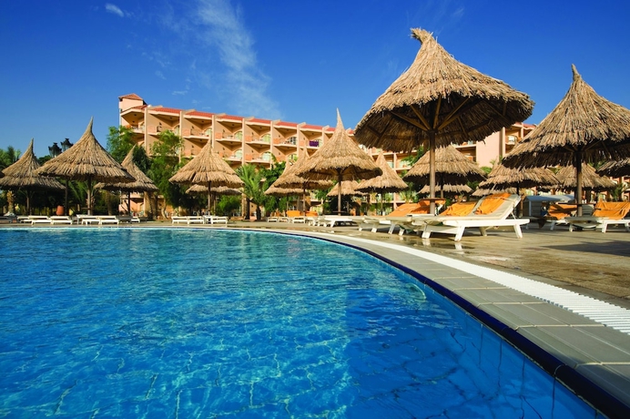 Imagen de la piscina del Hotel Siva Grand Beach - All Inclusive. Foto 17