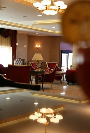 Imagen de los interiores del Hotel Sivas Buyuk. Foto 16