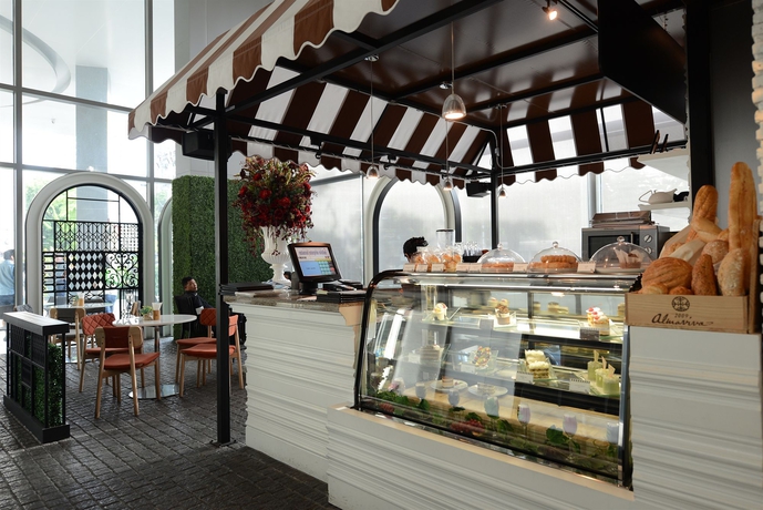 Imagen del bar/restaurante del Hotel Sivatel Bangkok. Foto 3