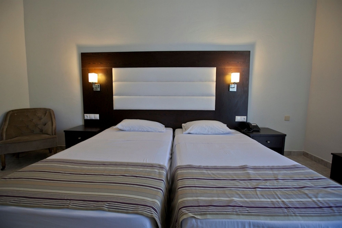 Imagen de la habitación del Hotel Sivila. Foto 12